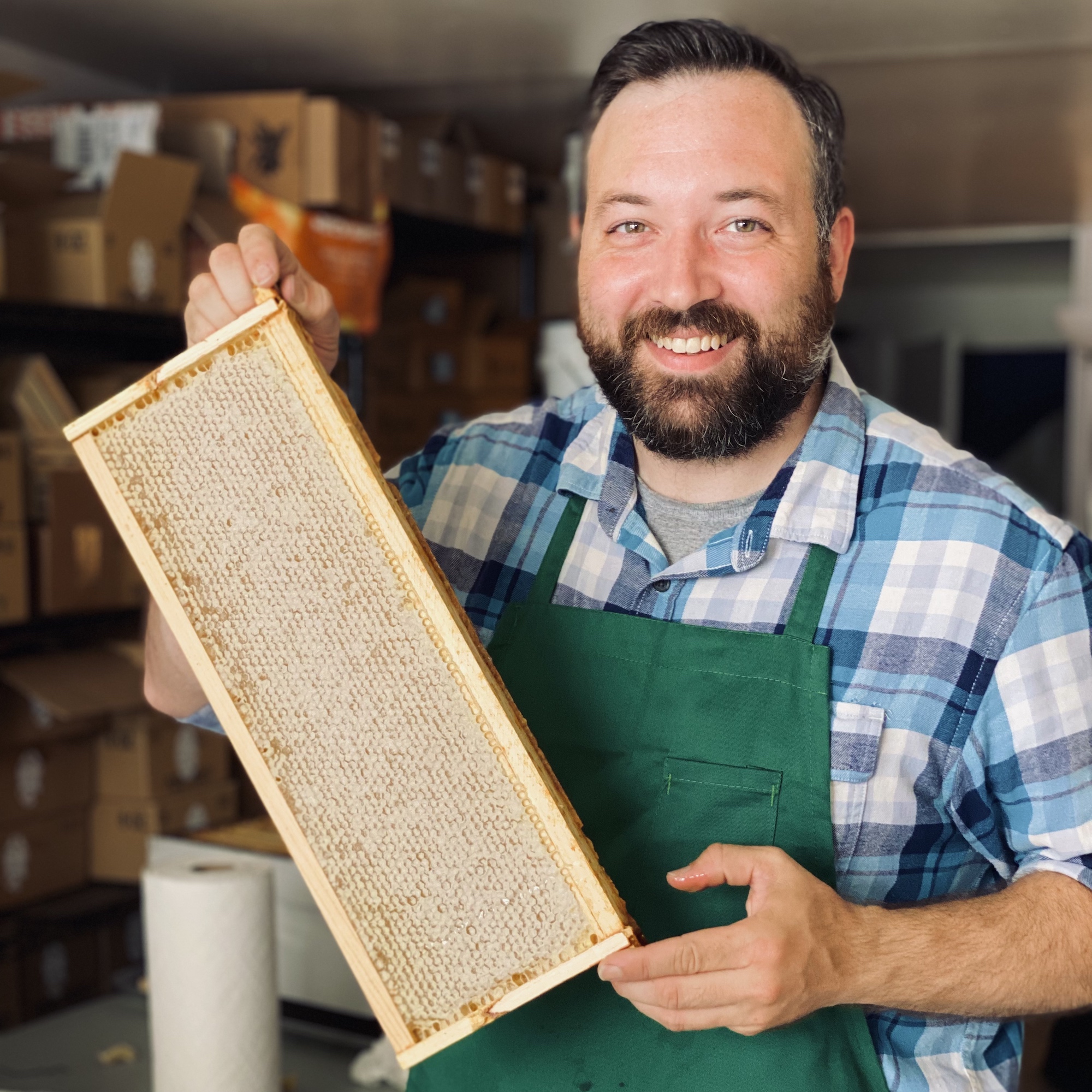 The NYC Beekeeper Urban Beekeeping